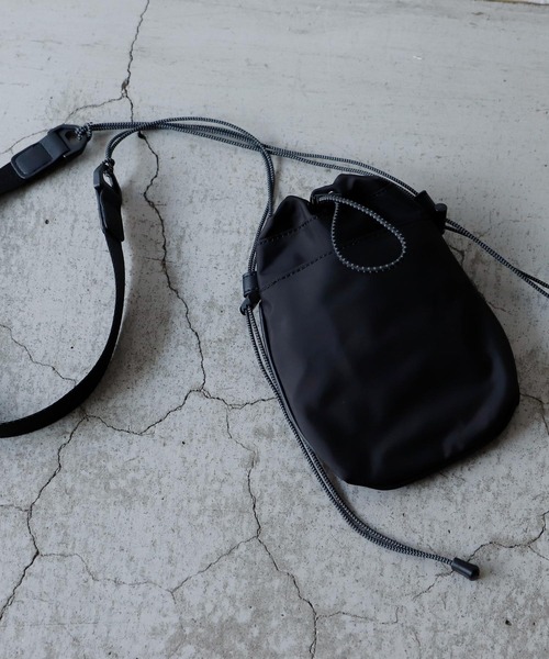 VitaFelice(ヴィータフェリーチェ)の「巾着ミニショルダーバッグ スマホショルダー(ショルダーバッグ・レディース・ブラック/オリーブ/グレー/ベージュ・FREE)」の17枚目の写真