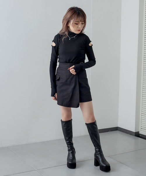 RASVOA(ラスボア)の「カッティングメローリブトップス(Tシャツ/カットソー・レディース・ブラック/ブルー・FREE)」の13枚目の写真