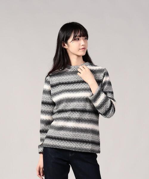 agnes b.（アニエスベー）の「JGV6 PULL ジグザグパターン ラッセルニット（ニット/セーター・レディース・ブラック・1/2/3）」の2枚目の写真