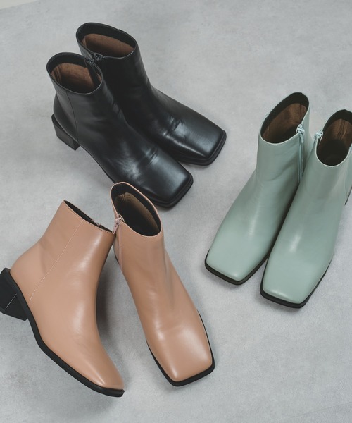 ORiental TRaffic(オリエンタルトラフィック)の「オーバーヒールカラーブーツ/11419(ブーツ・レディース・ブラック/ピンク/ブルー・LL/S/M/L)」の1枚目の写真