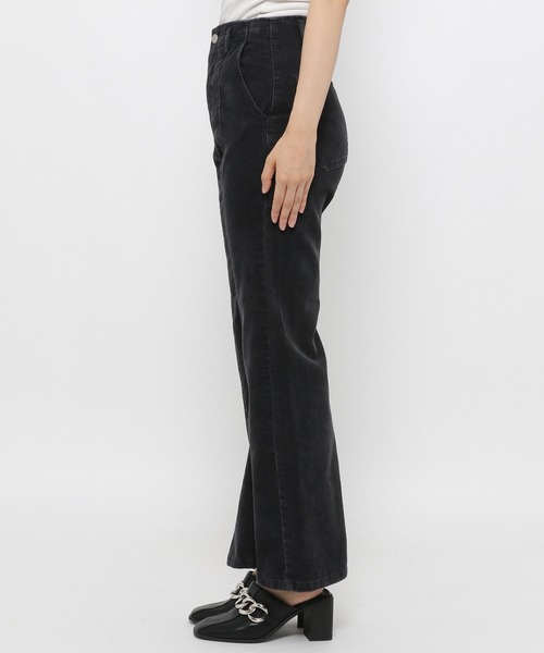 PAGEBOY（ページボーイ）の「クラシックコールフレアスリット（その他パンツ・レディース・グリーン/ブルー/アイボリー/チャコールグレー・X-SMALL/LARGE/SMALL/MEDIUM）」の12枚目の写真