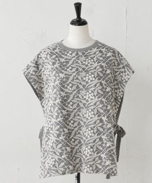 BEARDSLEY（ビアズリー）の「刺繍バギーパンツとセットアップでのコーディネートもおすすめ フロント刺繍ベスト（ベスト・レディース・アイボリー/ダークグレー・FREE）」の7枚目の写真