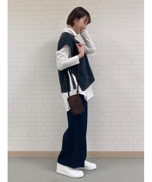 BEARDSLEY（ビアズリー）の「刺繍バギーパンツとセットアップでのコーディネートもおすすめ フロント刺繍ベスト（ベスト・レディース・アイボリー/ダークグレー・FREE）」の18枚目の写真