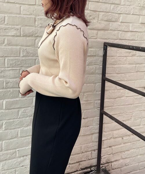 MAJESTIC LEGON（マジェスティックレゴン）の「バイカラー2wayボウタイニット（ニット/セーター・レディース・ブラック/アイボリー/ボルドー/グリーン/ブラウン・MEDIUM）」の19枚目の写真