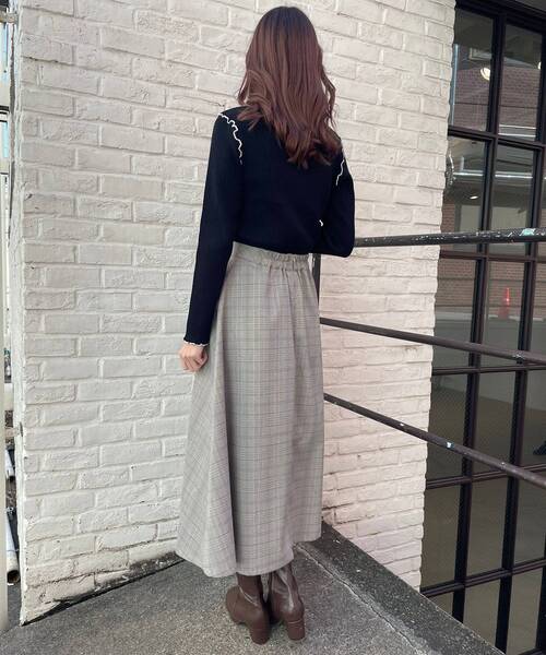 MAJESTIC LEGON（マジェスティックレゴン）の「バイカラー2wayボウタイニット（ニット/セーター・レディース・ブラック/アイボリー/ボルドー/グリーン/ブラウン・MEDIUM）」の22枚目の写真