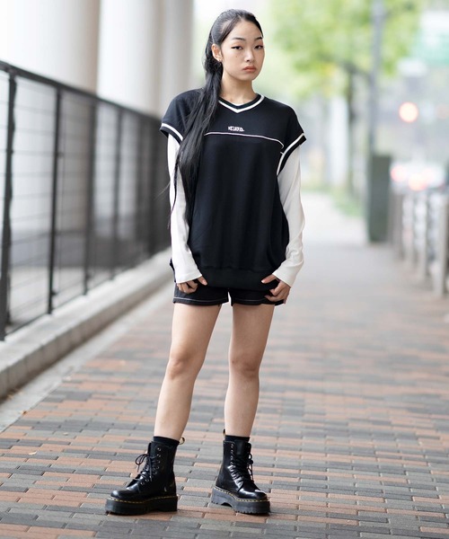 X-girl（エックスガール）の「COMPACT L/S TOP（Tシャツ/カットソー・レディース・ブラック/ホワイト・S/M）」の16枚目の写真
