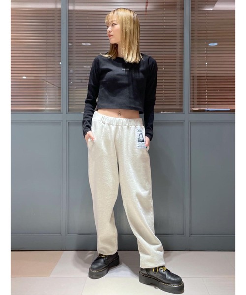 X-girl（エックスガール）の「COMPACT L/S TOP（Tシャツ/カットソー・レディース・ブラック/ホワイト・S/M）」の17枚目の写真