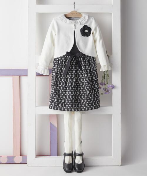 agnes b.(アニエスベー)の「キッズ ”b.”ロゴ タイツ(ソックス/靴下・キッズ・ホワイト系その他・3/1/2)」の3枚目の写真