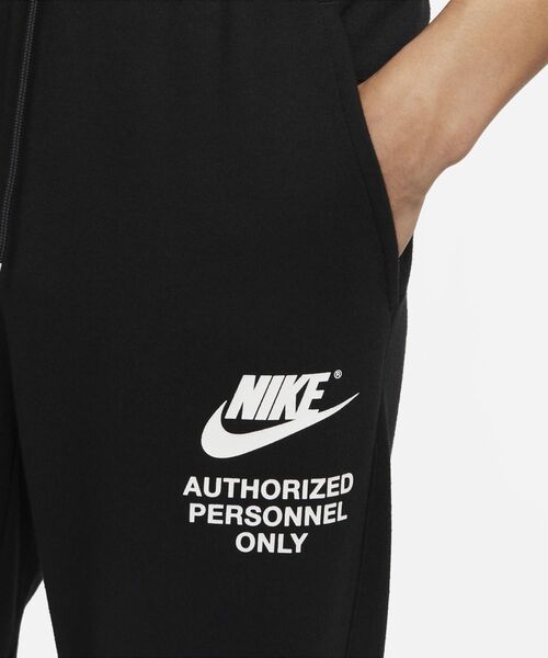 NIKE（ナイキ）の「ナイキ スポーツウェア メンズ グラフィック フリース ジョガー / AS M NSW FLC JGGR GX AP ＜S-2XL 展開＞《セットアップ対応商品》（スウェットパンツ・メンズ・ブラック・S/M/L/2XL/XL）」の4枚目の写真