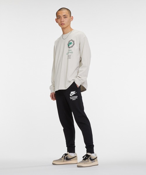 NIKE（ナイキ）の「ナイキ スポーツウェア メンズ グラフィック フリース ジョガー / AS M NSW FLC JGGR GX AP ＜S-2XL 展開＞《セットアップ対応商品》（スウェットパンツ・メンズ・ブラック・S/M/L/2XL/XL）」の11枚目の写真