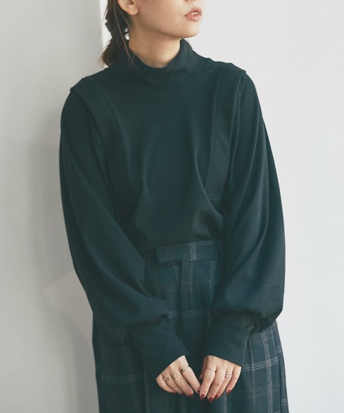 and R(アンドアール)の「マシュマロタッチボリュームスリーブトップス(Tシャツ/カットソー・レディース・ブラック/アイボリー・FREE)」の14枚目の写真