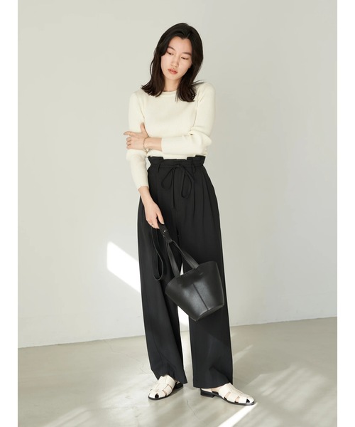 earth music&ecology（アースミュージックアンドエコロジー）の「クルーネックリブニットプルオーバー（Tシャツ/カットソー・レディース・ブラック/オフホワイト/ライトグリーン/モカ・S/M）」の11枚目の写真