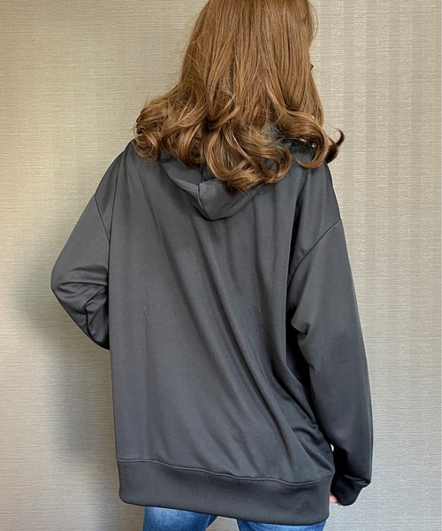 GGD（ジージーディー）の「BIG パーカー ストレッチ 刺繍 ワッペン ビッグ シルエット パーカー（パーカー・レディース・グリーン/ブラック/ホワイト・LL/M/L）」の20枚目の写真