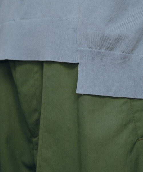 JOSEPH STUDIO(ジョゼフストゥディオ)の「コットンプレーンニット(ニット/セーター・メンズ・オリーブ系/スカイブルー系・MEDIUM/LARGE)」の3枚目の写真