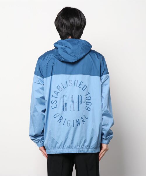 GAP（ギャップ）の「パッカブル ウィンドブレーカー（ナイロン