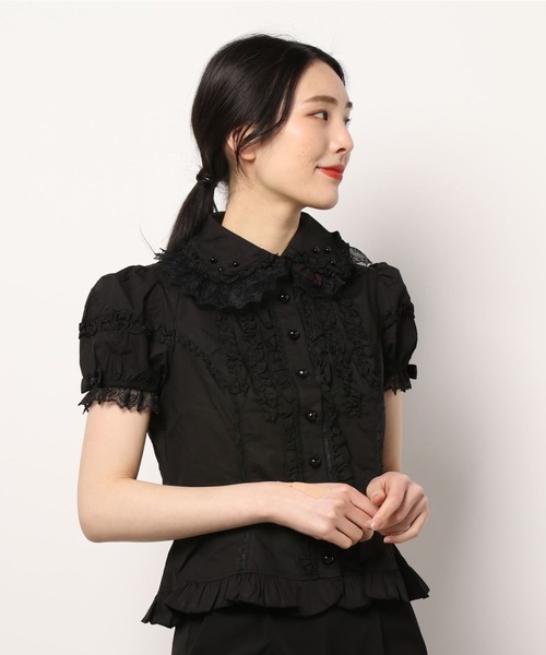 BODYLINE（ボディライン）の「選べる8タイプ こだわりパールボタンデザインのフリルブラウス 半袖（シャツ/ブラウス・レディース・ブラック/ベージュ/パープル/オフホワイト/サックスブルー/ピンク/グリーン・2L/4L/M/L/S）」の3枚目の写真