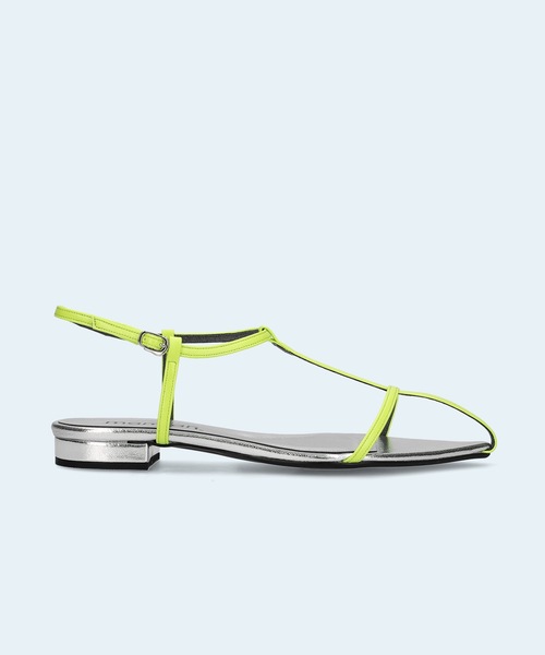 MAMIAN（マミアン）の「ポインテッドトゥ Tストラップ フラットサンダル（サンダル・レディース・ライム/アイボリー/ブラック/シルバー・LL/L/S/M）」の17枚目の写真