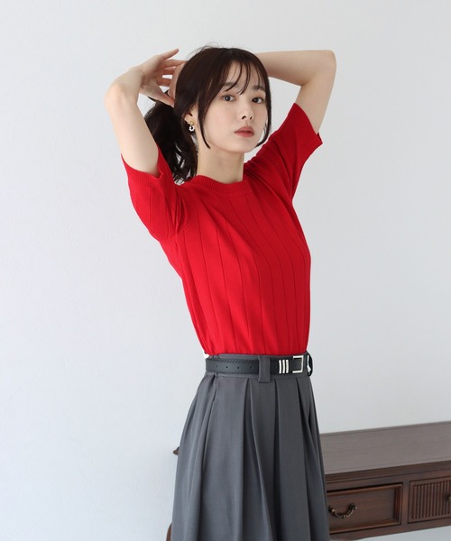 BLUEEAST(ブルーイースト)の「《バイカラー追加/お気に入り1万人突破!/新色追加》5分袖サマーワイドリブニットトップス(ニット/セーター・レディース・ブラック/パープル/オフホワイト/イエロー/グリーン/ブルーグレー/ベージュ/オレンジ/レッド/ブラウン/ネイビー/ピンク/ミント/サックスブルー/チャコールグレー/アイボリー系/ネイビー系・MEDIUM)」の22枚目の写真