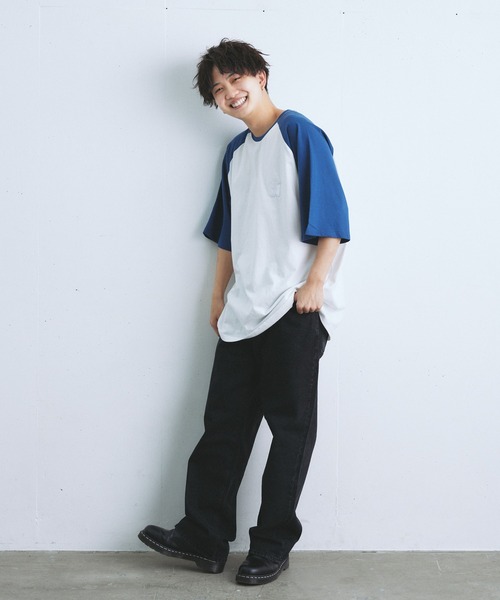 INTER FACTORY(インターファクトリー)の「加藤乃愛 - ラグラン配色Tシャツ made in INTER FACTORY(Tシャツ/カットソー・レディース・ホワイト/チャコールグレー/ベージュ・MEDIUM/LARGE)」の19枚目の写真