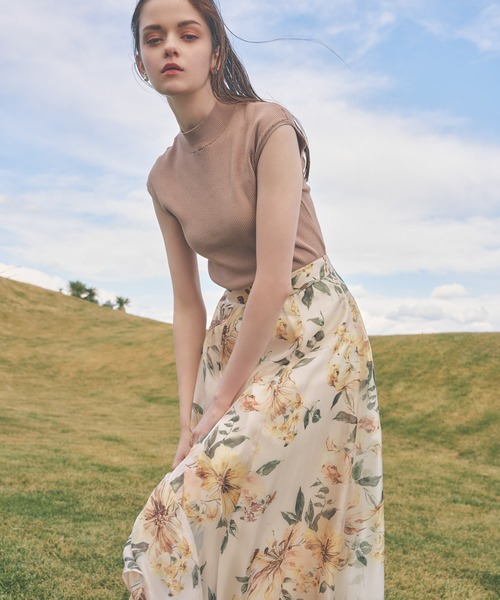 リゾートフラワープリントスカート