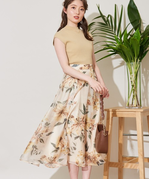 リゾートフラワープリントスカート