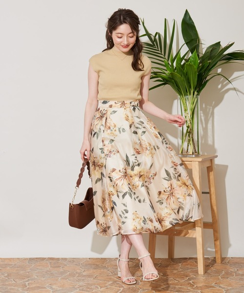 リゾートフラワープリントスカート