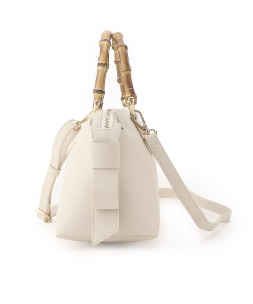 couture brooch（クチュールブローチ）の「◆サイドリボンバンブーボストンバッグ（ハンドバッグ・レディース・ブラック/アイボリー/レッド系1・00）」の6枚目の写真