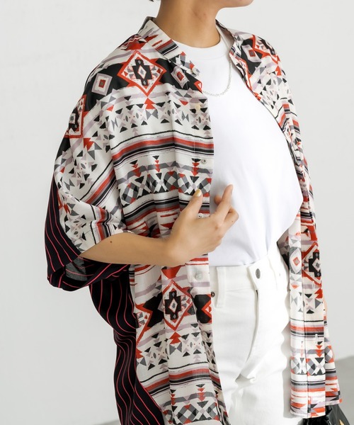 ear PAPILLONNER(イアパピヨネ)の「【SUM1 STYLE(スミ スタイル)】前後柄ボタンシャツ(シャツ/ブラウス・レディース・ブラウン/レッド・FREE)」の2枚目の写真