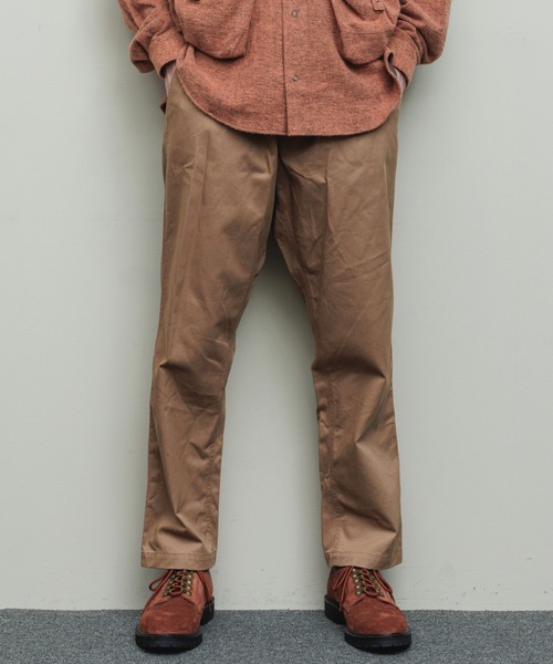 bal（バル）の「【2022秋冬】WASHED TWILL ELASTIC WAIST TROUSER（その他パンツ・メンズ・オフホワイト/ブラック/グリーン/ブラウン/チャコール・LARGE/MEDIUM/X-LARGE）」の4枚目の写真