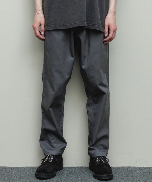 bal（バル）の「【2022秋冬】WASHED TWILL ELASTIC WAIST TROUSER（その他パンツ・メンズ・オフホワイト/ブラック/グリーン/ブラウン/チャコール・LARGE/MEDIUM/X-LARGE）」の3枚目の写真