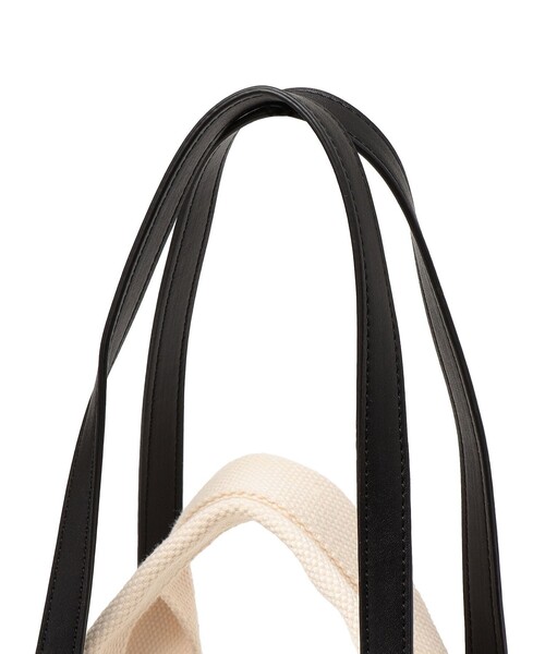 SHIPS（シップス）の「*3WAY配色キャンバストートバッグ◇（トートバッグ・レディース・オフホワイト/ブラック/オリーブ/アイボリー/ブラック系・ONE SIZE）」の11枚目の写真