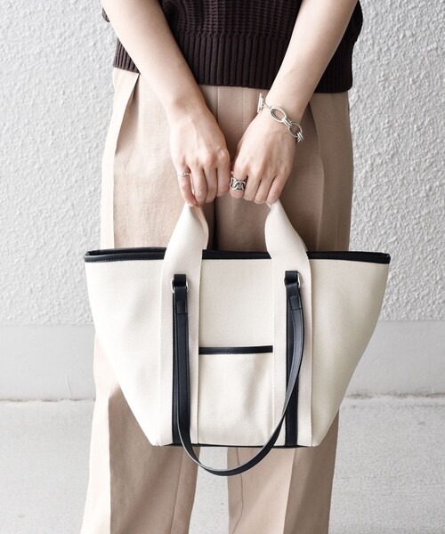 SHIPS（シップス）の「*3WAY配色キャンバストートバッグ◇（トートバッグ・レディース・オフホワイト/ブラック/オリーブ/アイボリー/ブラック系・ONE SIZE）」の18枚目の写真