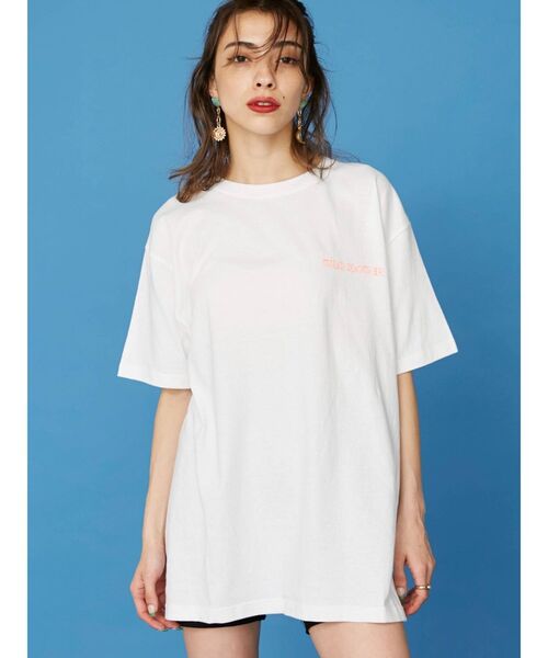 EVRIS（エヴリス）の「WILD FLOWER BIG Tシャツ（Tシャツ/カットソー・レディース・ホワイト/ブラック・FREE）」の4枚目の写真