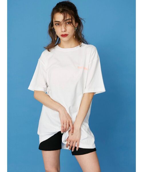 EVRIS（エヴリス）の「WILD FLOWER BIG Tシャツ（Tシャツ/カットソー・レディース・ホワイト/ブラック・FREE）」の5枚目の写真