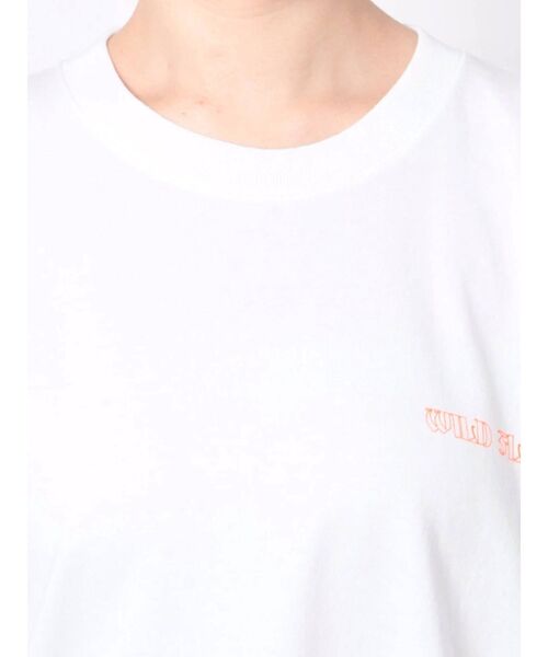 EVRIS（エヴリス）の「WILD FLOWER BIG Tシャツ（Tシャツ/カットソー・レディース・ホワイト/ブラック・FREE）」の22枚目の写真