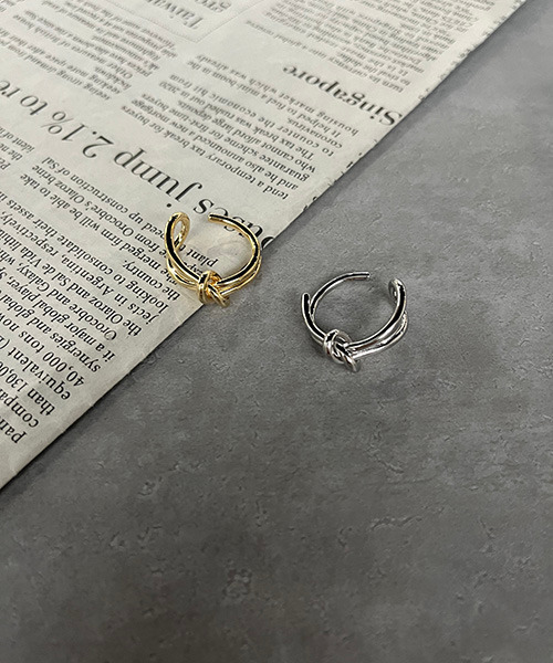 VENCEEXCHANGE（ヴァンスエクスチェンジ）の「変形結びリング（リング・レディース・シルバー/ゴールド・FREE）」の8枚目の写真