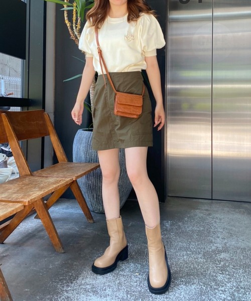 one after another NICE CLAUP（ワンアフターアナザーナイスクラップ）の「ブローチセット半袖ニット（ニット/セーター・レディース・ブラック/ブラウン/レッド/ピンク/アイボリー・FREE）」の18枚目の写真