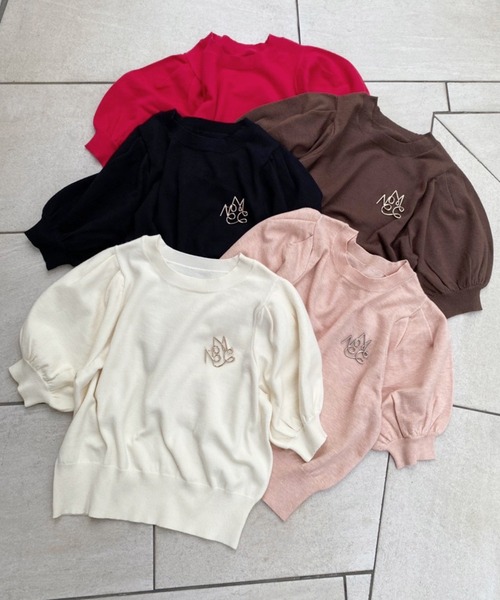 one after another NICE CLAUP（ワンアフターアナザーナイスクラップ）の「ブローチセット半袖ニット（ニット/セーター・レディース・ブラック/ブラウン/レッド/ピンク/アイボリー・FREE）」の16枚目の写真