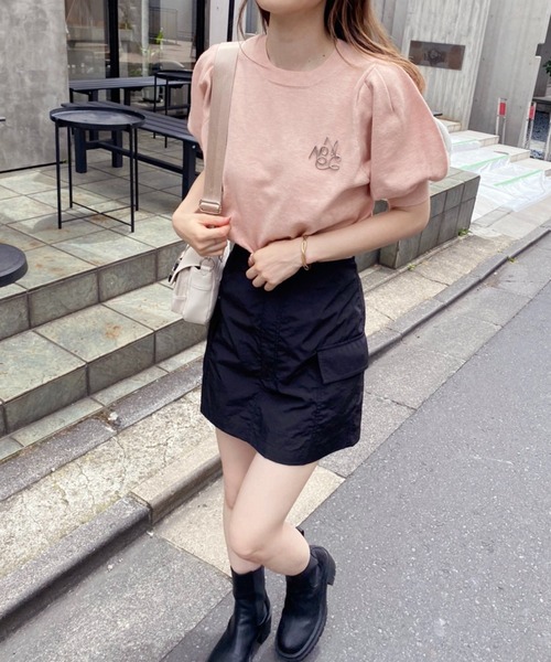 one after another NICE CLAUP（ワンアフターアナザーナイスクラップ）の「ブローチセット半袖ニット（ニット/セーター・レディース・ブラック/ブラウン/レッド/ピンク/アイボリー・FREE）」の9枚目の写真