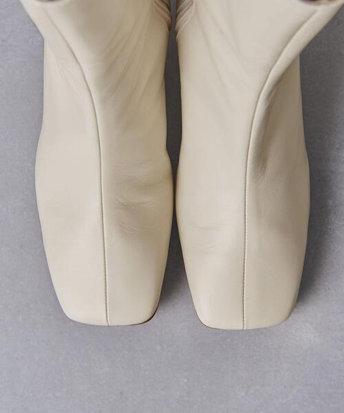 UNITED ARROWS（ユナイテッドアローズ）の「ビッグスクエア ブーツ（ブーツ・レディース・ブラック/オフホワイト・35/36/37h/36h/35h/37/38）」の7枚目の写真