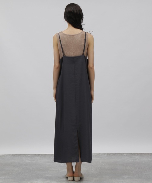 LAKOLE（ラコレ）の「クレープキャミワンピース[セットアップ対応] / 353988（ワンピース・レディース・サンドグレー/スモーク/ライトブラウン・SMALL/MEDIUM）」の16枚目の写真
