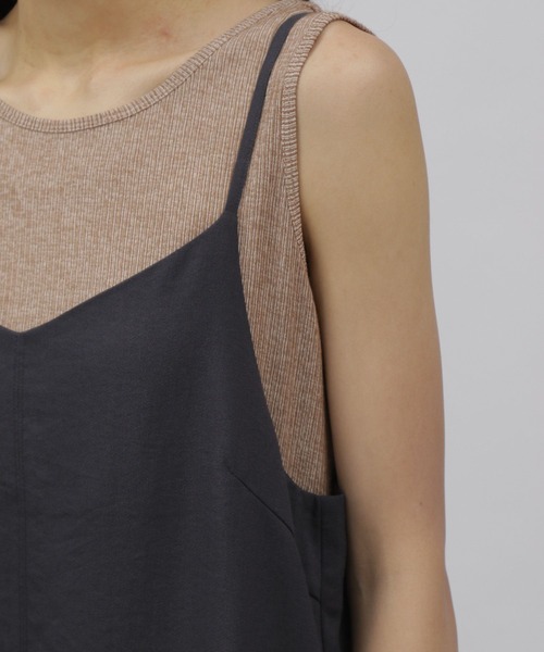 LAKOLE（ラコレ）の「クレープキャミワンピース[セットアップ対応] / 353988（ワンピース・レディース・サンドグレー/スモーク/ライトブラウン・SMALL/MEDIUM）」の5枚目の写真