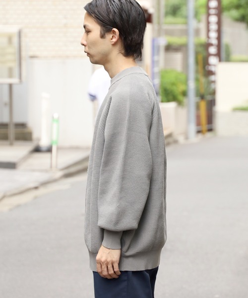 THOUSAND MILE（サウザンドマイル）の「THOUSAND MILE/サウザンドマイル FEATHER KNIT CREW NECK ニット オーバーサイズ ラグラン クルーニット（ニット/セーター・メンズ・ダークブルー/グレー/ブラック・L/XL/M）」の4枚目の写真