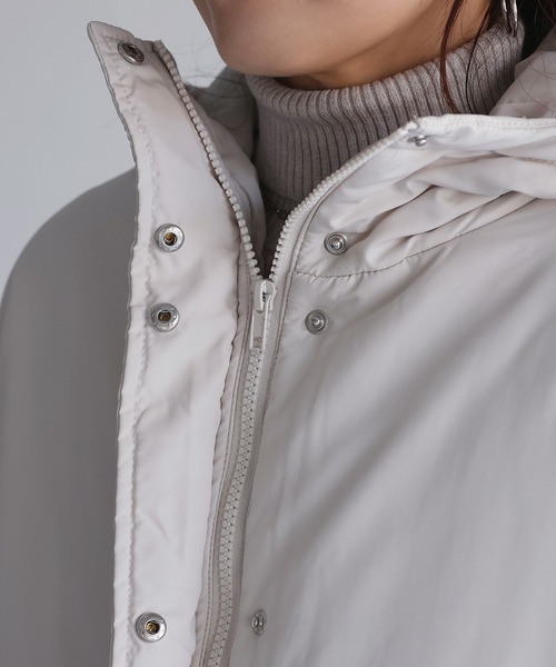 Riberry（リベリー）の「中綿モンスターパーカー（ダウンジャケット/コート・レディース・ブラック/オフホワイト/カーキ・MEDIUM/LARGE）」の8枚目の写真