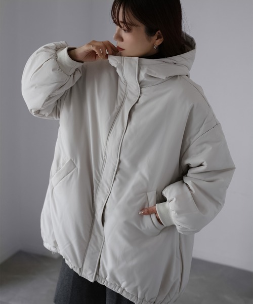 Riberry（リベリー）の「中綿モンスターパーカー（ダウンジャケット/コート・レディース・ブラック/オフホワイト/カーキ・MEDIUM/LARGE）」の12枚目の写真