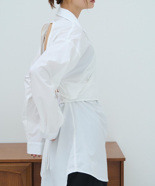 HANNE(アン)の「バックオープンレイヤードデザインシャツ(シャツ/ブラウス・レディース・ホワイト/ブラック・フリー)」の7枚目の写真