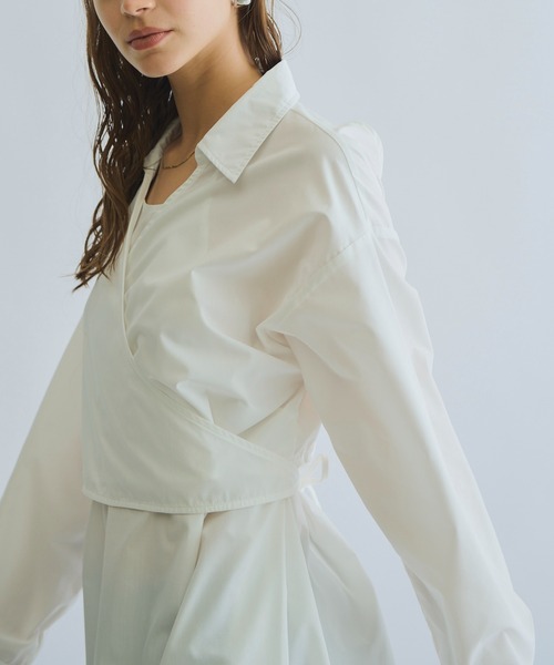HANNE(アン)の「バックオープンレイヤードデザインシャツ(シャツ/ブラウス・レディース・ホワイト/ブラック・フリー)」の8枚目の写真
