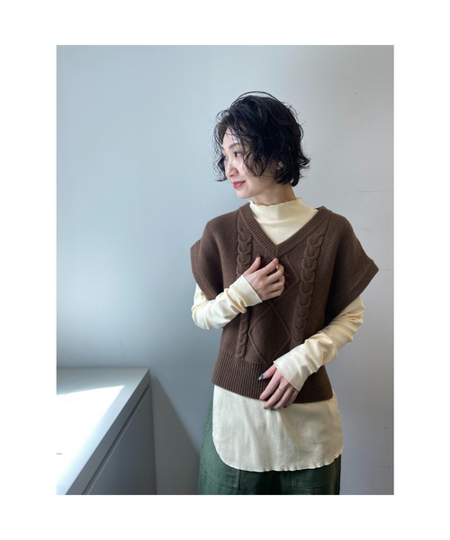 BLACK BY MOUSSY（ブラックバイマウジー）の「cable knit vest（ケーブルニットベスト)（ベスト・レディース・ブラック/トップグレー/ブラウン・FREE）」の21枚目の写真