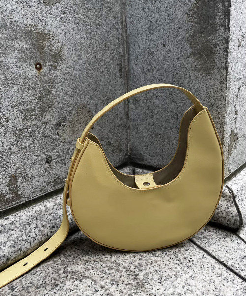 Ameri（アメリ）の「UND 2WAY ROUND BAG（ハンドバッグ・レディース・ブラック/ブラウン/クリーム・FREE）」の9枚目の写真