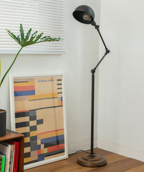 ACME FURNITURE（アクメファニチャー）の「BRIGHTON FLOOR LAMP ブライトンフロアランプ（照明）」 WEAR